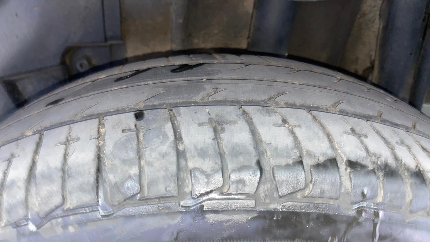 2020 Tata TIGOR XZ PLUS PETROL, Petrol, Manual, 28,567 km, Left Rear Tyre Tread