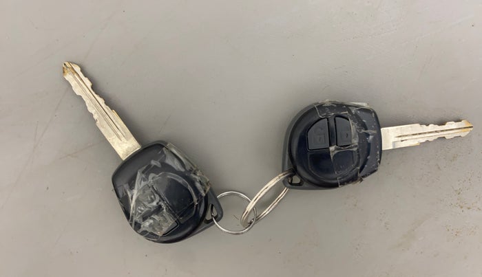 2013 Maruti Wagon R Stingray VXI, Petrol, Manual, 52,037 km, Key Close Up