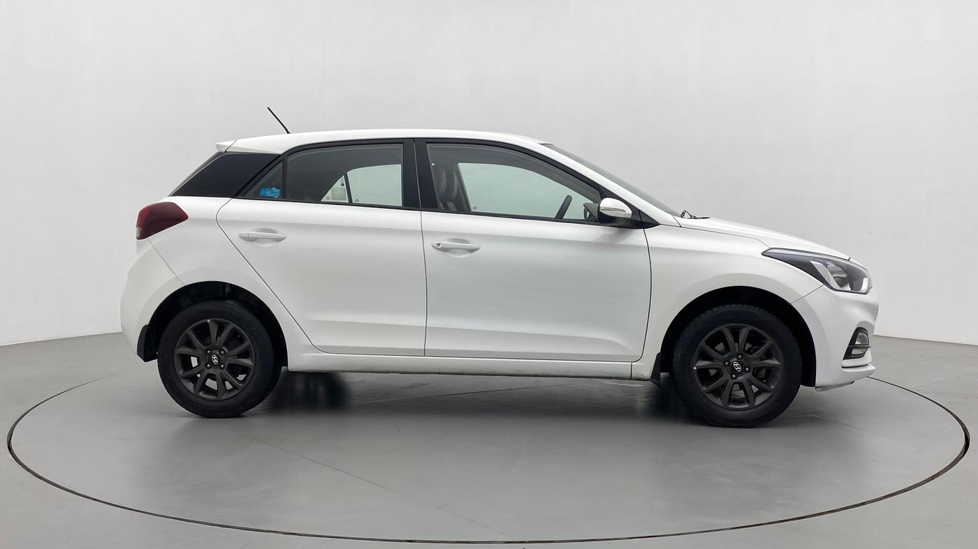 2019 Hyundai Elite i20 SPORTZ PLUS 1.2, Petrol, Manual, 87,935 km, Right Side View