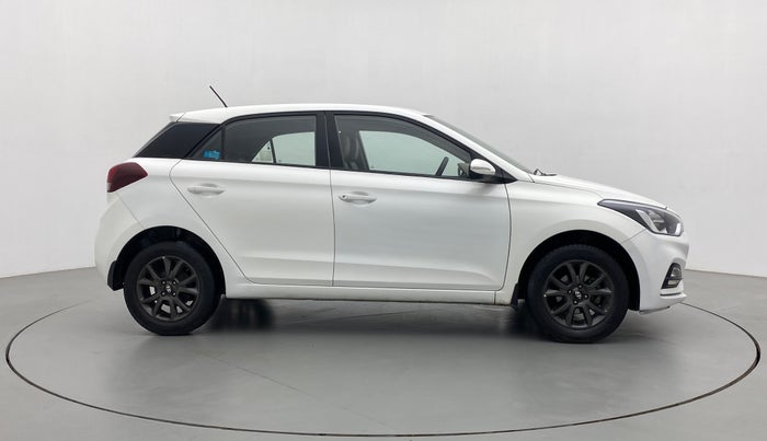 2019 Hyundai Elite i20 SPORTZ PLUS 1.2, Petrol, Manual, 87,935 km, Right Side View