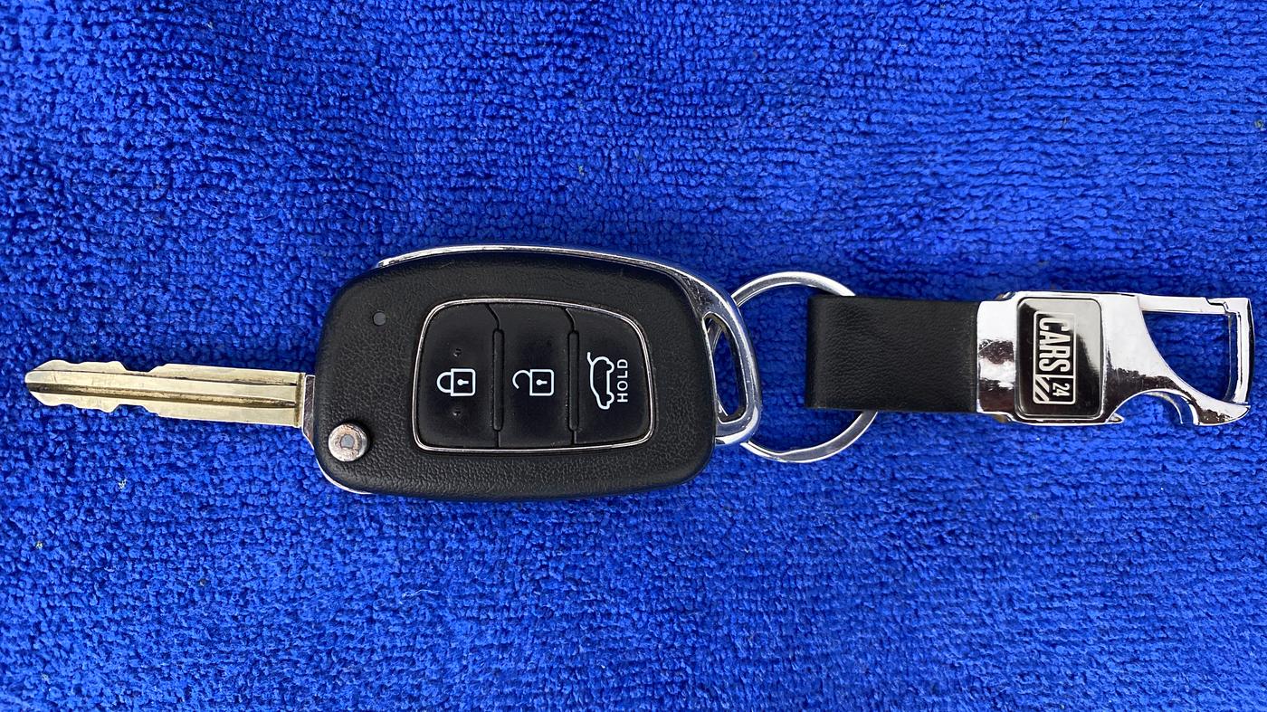 2019 Hyundai Elite i20 SPORTZ PLUS 1.2, Petrol, Manual, 87,935 km, Key Close Up