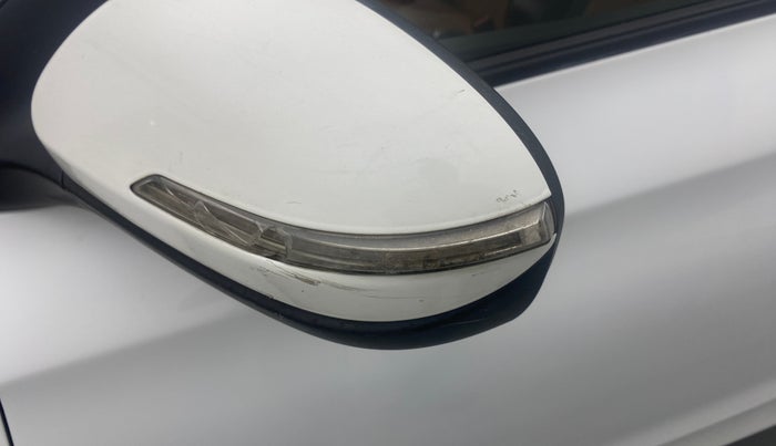 2019 Hyundai Elite i20 SPORTZ PLUS 1.2, Petrol, Manual, 87,935 km, Left rear-view mirror - Indicator light has minor damage