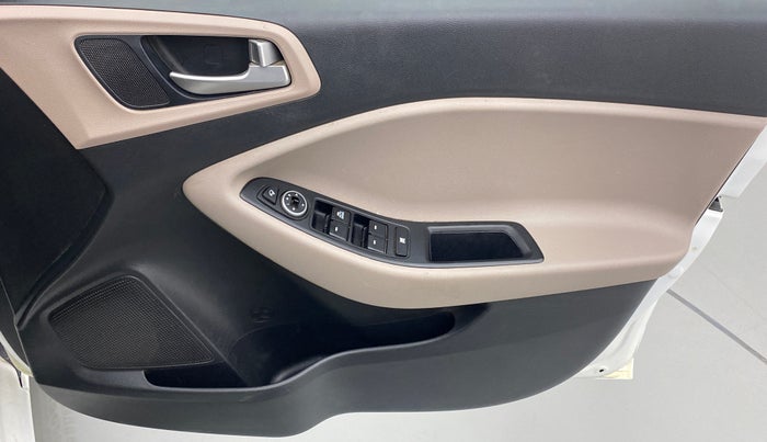2019 Hyundai Elite i20 SPORTZ PLUS 1.2, Petrol, Manual, 87,935 km, Driver Side Door Panels Control