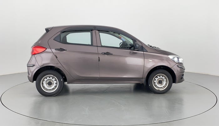 2016 Tata Tiago XE 1.2 REVOTRON, Petrol, Manual, 21,396 km, Right Side View