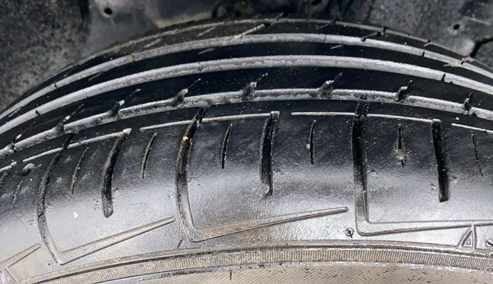 2014 Honda CRV 2.0 2WD AT, Petrol, Automatic, 54,962 km, Right Front Tyre Tread