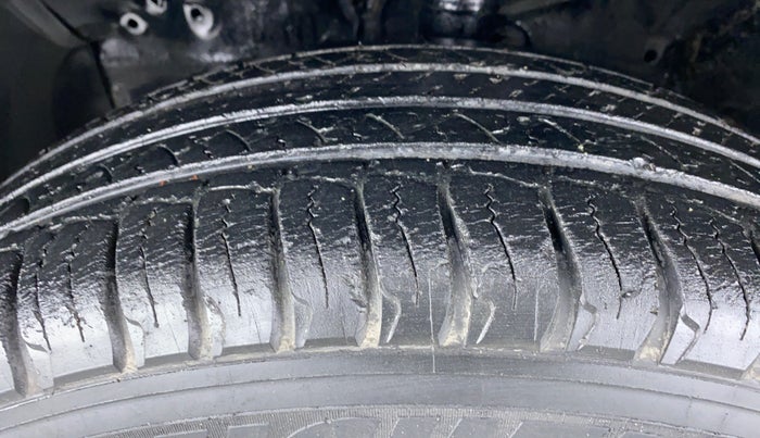 2014 Honda CRV 2.0 2WD AT, Petrol, Automatic, 54,962 km, Left Front Tyre Tread
