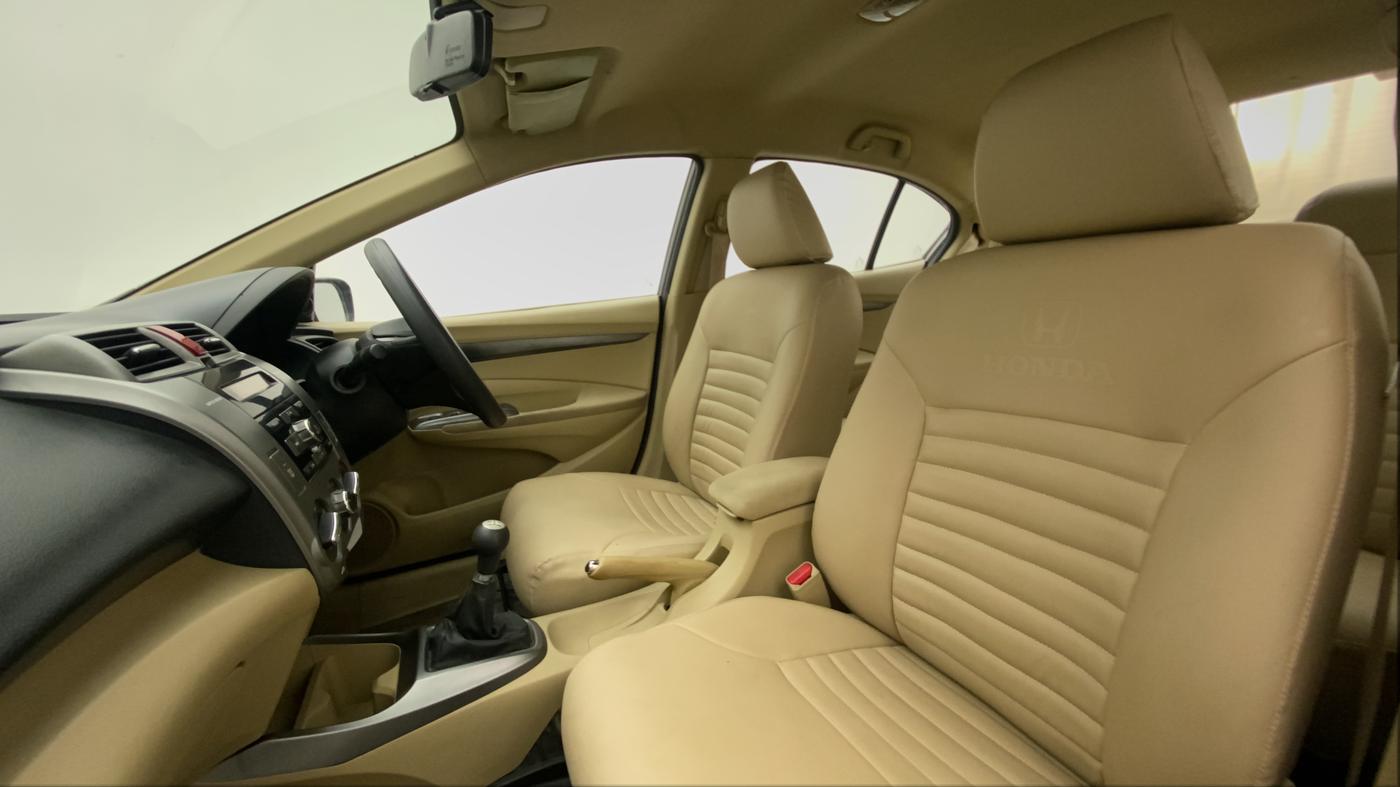 2012 Honda City 1.5L I-VTEC V MT, CNG, Manual, 48,295 km, Right Side Front Door Cabin