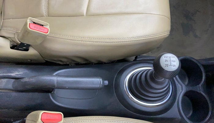 2016 Honda Amaze 1.2L I-VTEC S, Petrol, Manual, 73,620 km, Gear Lever