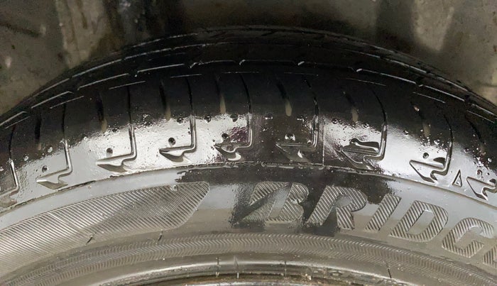 2016 Honda Amaze 1.2L I-VTEC S, Petrol, Manual, 73,620 km, Right Rear Tyre Tread