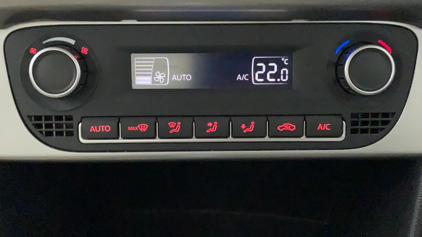 2018 Volkswagen Ameo HIGHLINE PLUS 1.5L AT 16 ALLOY, Diesel, Automatic, 43,055 km, Automatic Climate Control