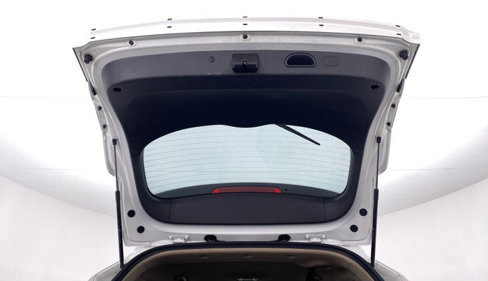 2019 Hyundai Tucson 2WD AT GL DIESEL, Diesel, Automatic, 18,668 km, Boot Door Open