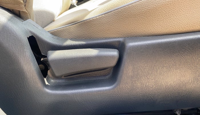 2018 Maruti Alto K10 VXI, Petrol, Manual, 54,122 km, Driver Side Adjustment Panel