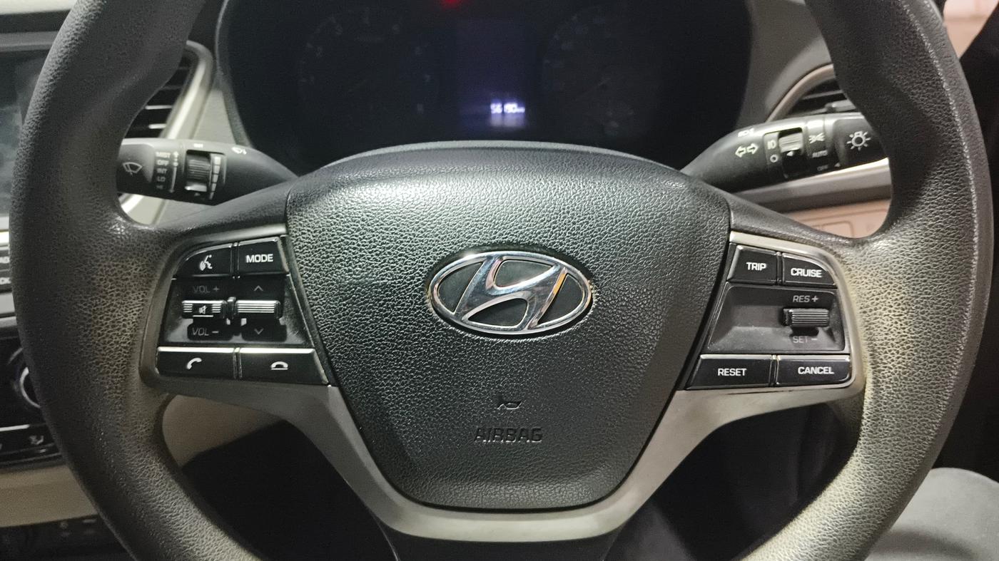 2018 Hyundai Verna 1.6 VTVT SX, Petrol, Manual, 56,177 km, Adaptive Cruise Control