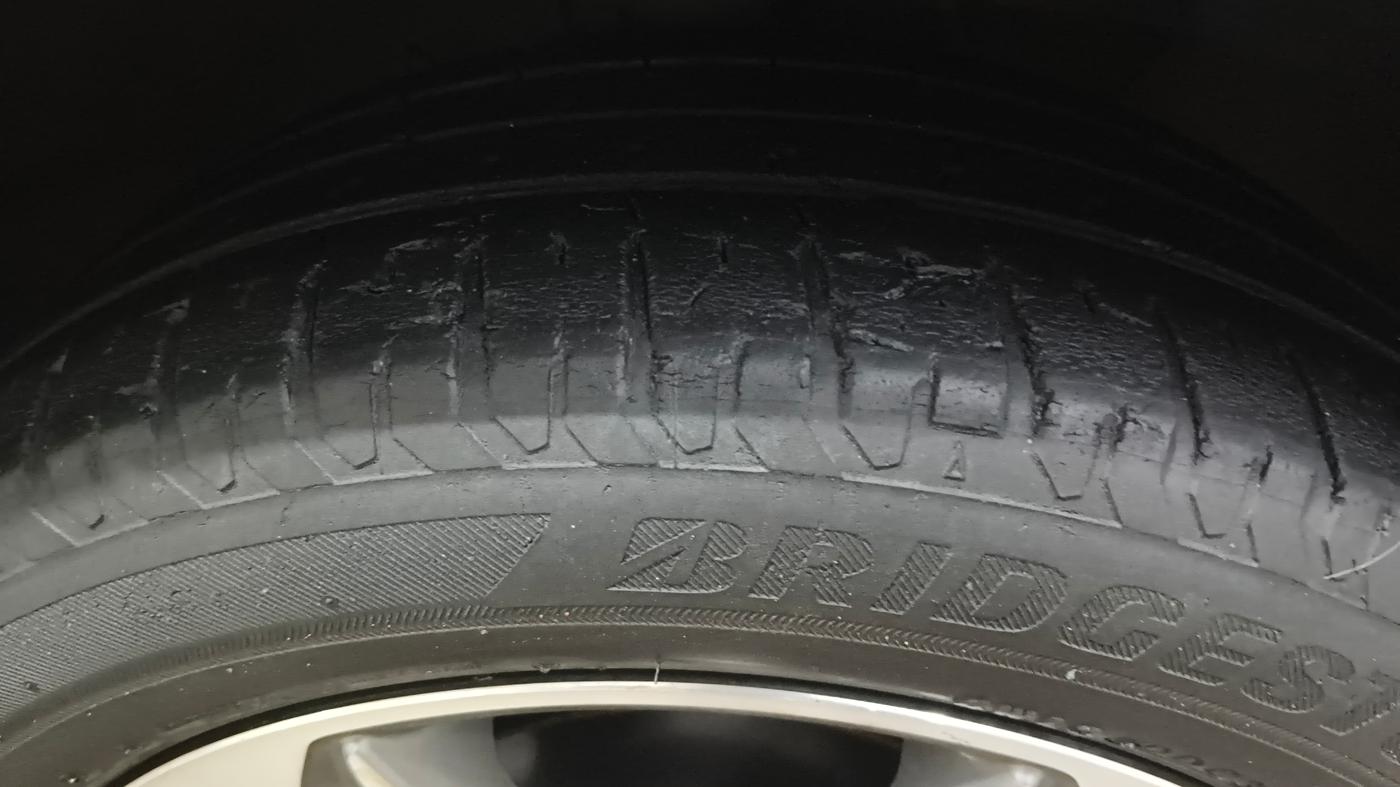 2018 Hyundai Verna 1.6 VTVT SX, Petrol, Manual, 56,177 km, Right Front Tyre Tread