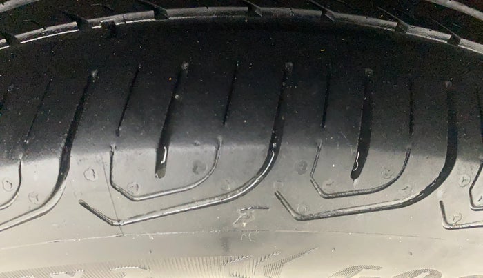 2013 Honda Brio S MT, Petrol, Manual, 26,447 km, Left Rear Tyre Tread