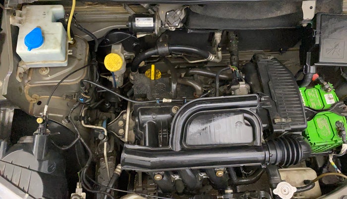 2016 Renault Kwid RXT 1.0, Petrol, Manual, 54,900 km, Engine View - Right