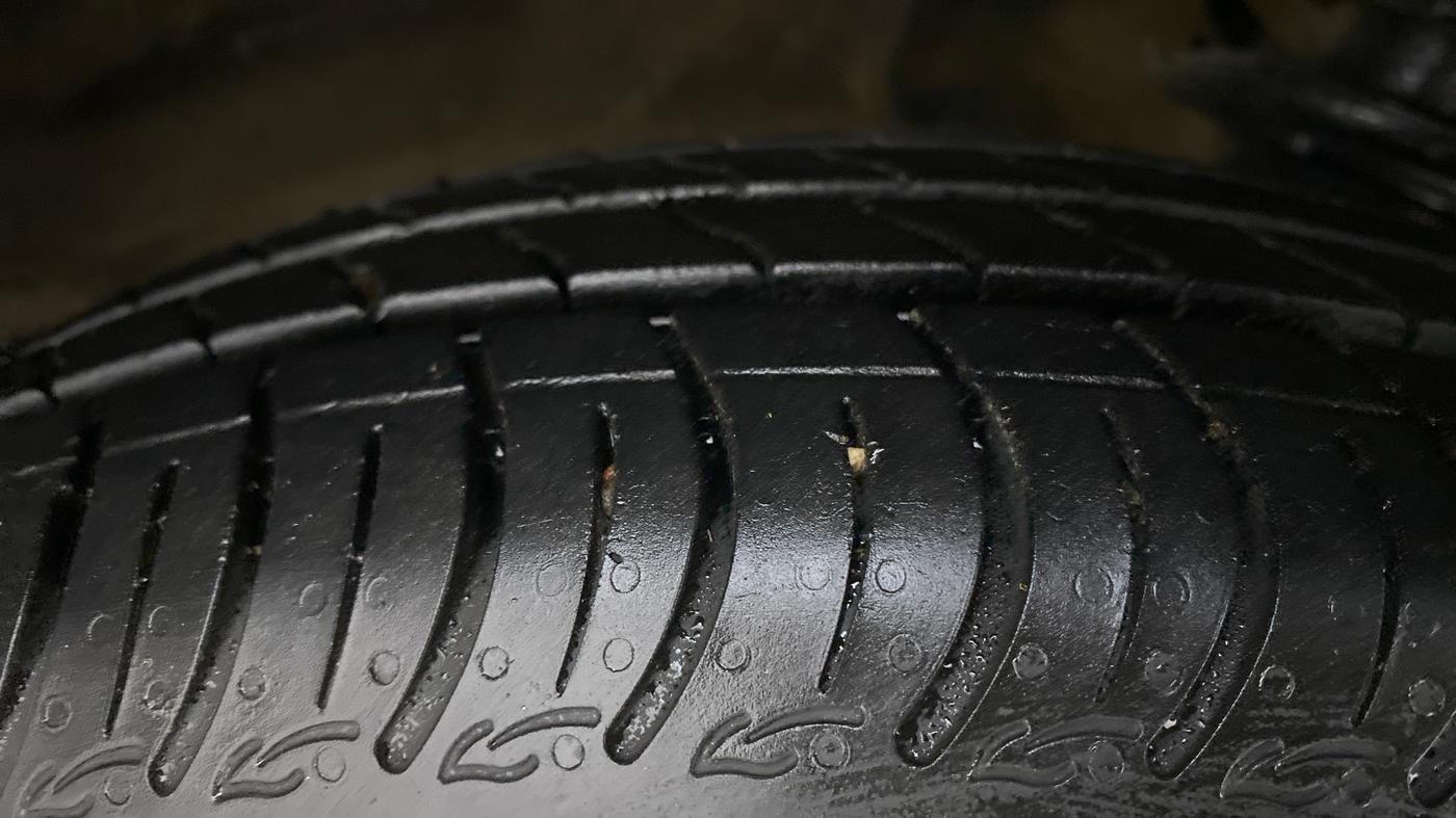 2020 Maruti S PRESSO VXI PLUS, Petrol, Manual, 50,757 km, Right Front Tyre Tread