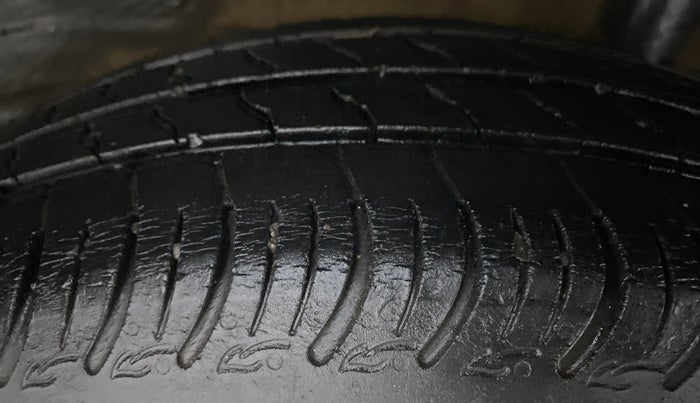 2020 Maruti S PRESSO VXI PLUS, Petrol, Manual, 50,757 km, Left Rear Tyre Tread