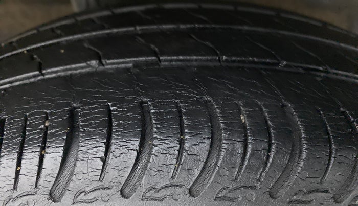 2020 Maruti S PRESSO VXI PLUS, Petrol, Manual, 50,757 km, Right Rear Tyre Tread