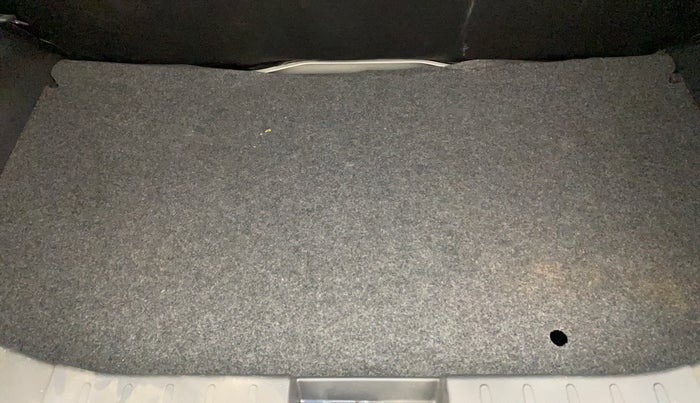 2018 Maruti Alto 800 VXI, Petrol, Manual, 4,119 km, Boot Inside