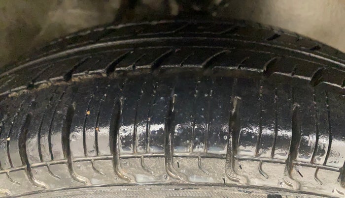 2018 Maruti Alto 800 VXI, Petrol, Manual, 4,119 km, Right Front Tyre Tread