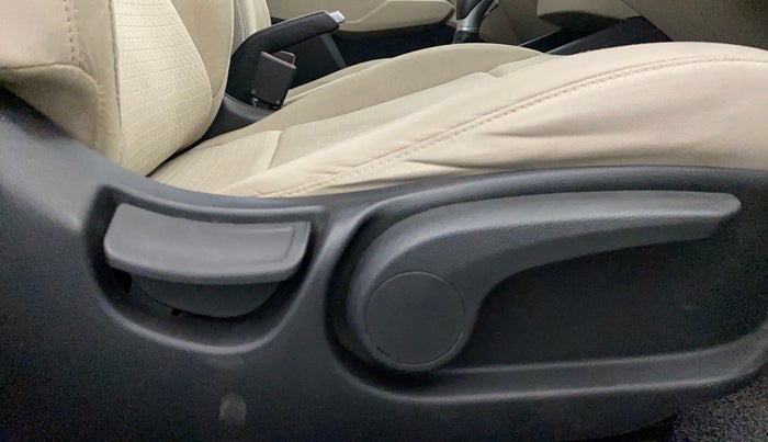 2021 Hyundai Verna SX 1.5 VTVT IVT, Petrol, Automatic, 90,503 km, Driver Side Adjustment Panel