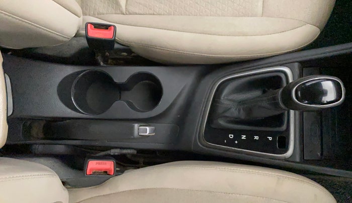 2021 Hyundai Verna SX 1.5 VTVT IVT, Petrol, Automatic, 90,503 km, Gear Lever