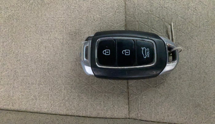 2021 Hyundai Verna SX 1.5 VTVT IVT, Petrol, Automatic, 90,503 km, Key Close Up