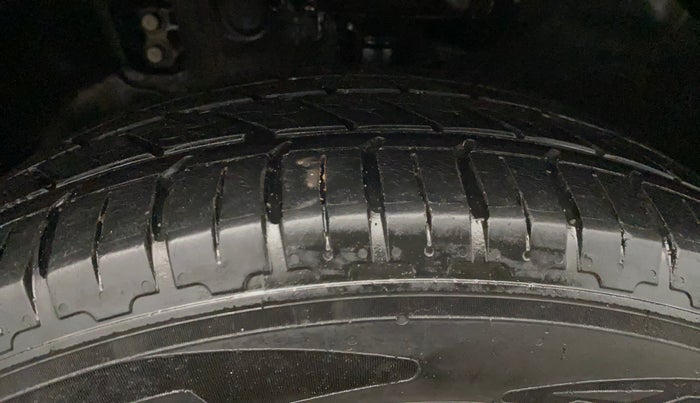 2021 Hyundai Verna SX 1.5 VTVT IVT, Petrol, Automatic, 90,503 km, Left Front Tyre Tread