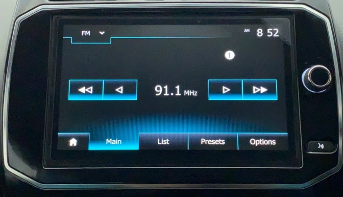 2020 Renault Kwid NEOTECH RXL 1.0 AMT, Petrol, Automatic, 5,382 km, Infotainment System