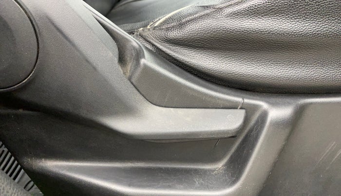 2020 Maruti New Wagon-R ZXI 1.2 AMT, Petrol, Automatic, 89,118 km, Driver Side Adjustment Panel