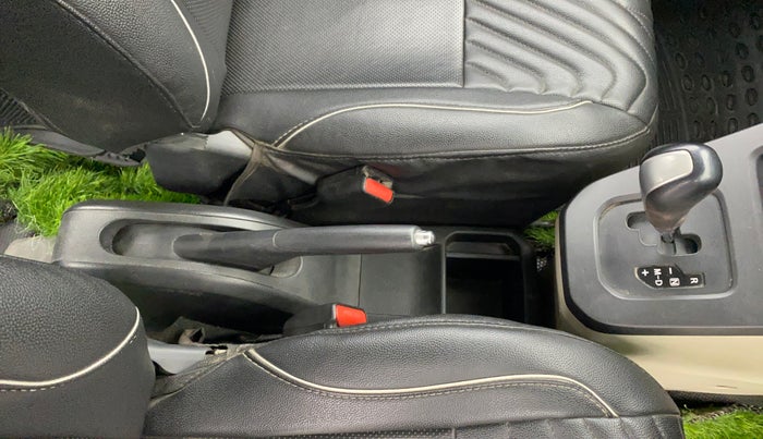 2020 Maruti New Wagon-R ZXI 1.2 AMT, Petrol, Automatic, 89,118 km, Gear Lever