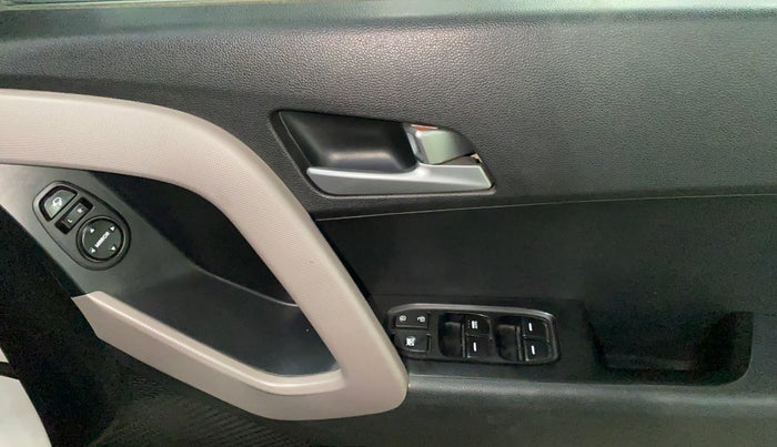 2020 Hyundai Creta SX 1.5 PETROL, Petrol, Manual, 49,443 km, Driver Side Door Panels Control