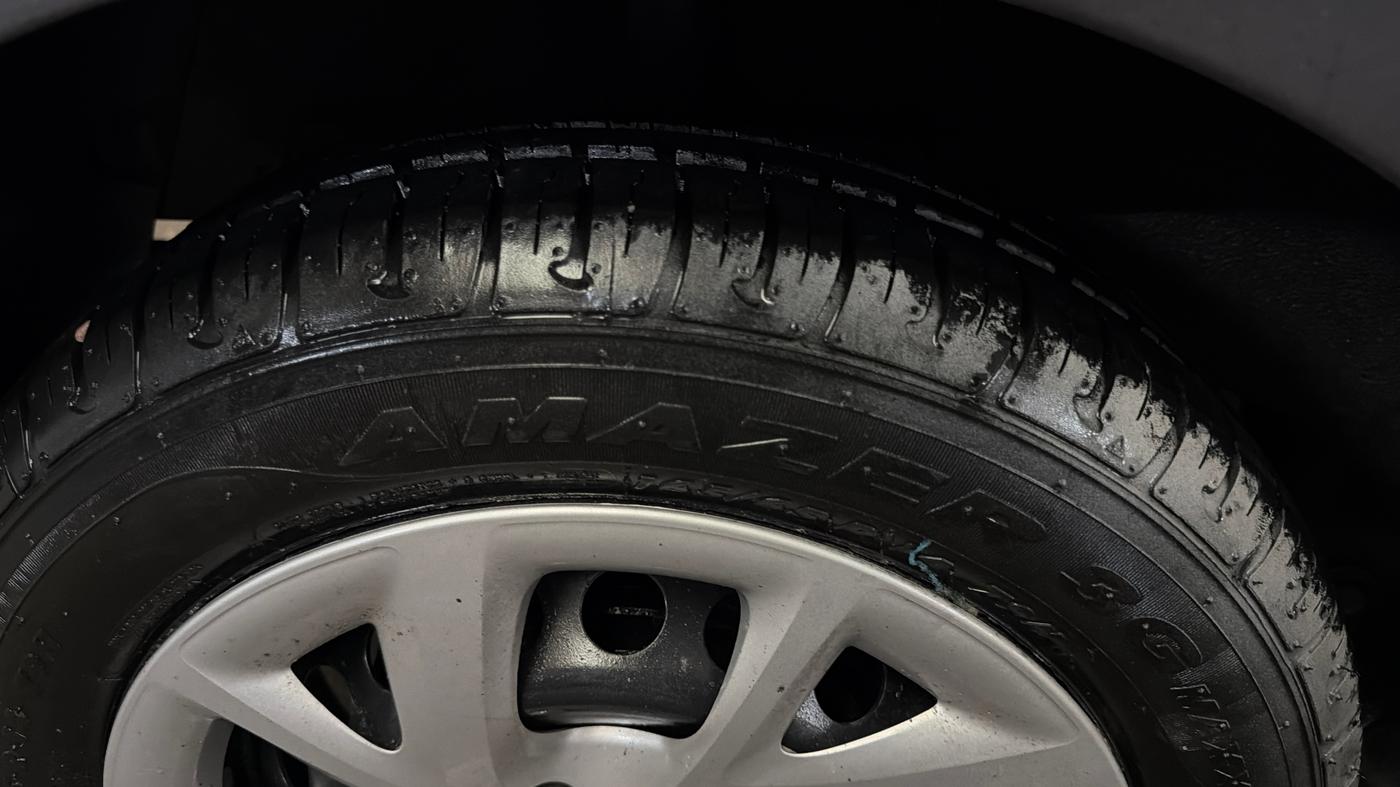 2019 Hyundai Grand i10 SPORTZ 1.2 KAPPA VTVT, Petrol, Manual, 36,931 km, Right Rear Tyre Tread