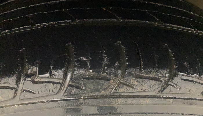 2016 Maruti Baleno DELTA CVT PETROL 1.2, Petrol, Automatic, 66,738 km, Right Rear Tyre Tread