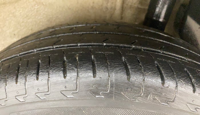 2021 Maruti IGNIS ZETA 1.2 AMT, Petrol, Automatic, 41,447 km, Left Rear Tyre Tread