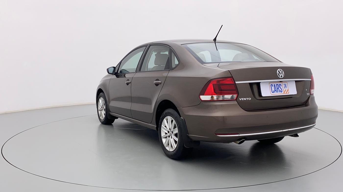 2017 Volkswagen Vento HIGHLINE PLUS 1.5 16 ALLOY, Diesel, Manual, 1,16,281 km, Left Back Diagonal