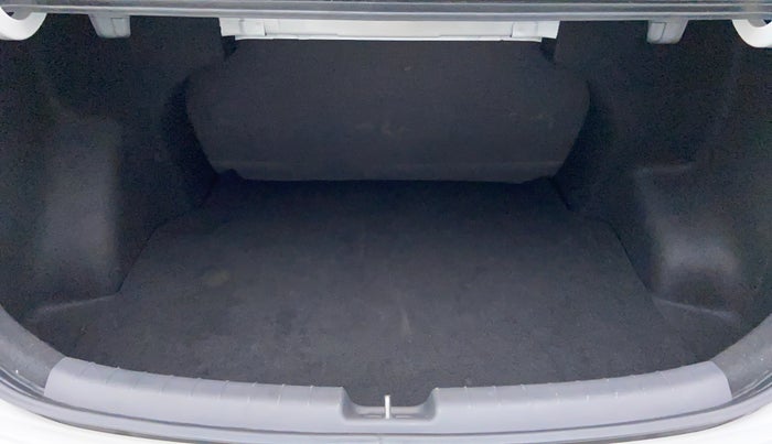 2020 Hyundai AURA SX+ AT, Petrol, Automatic, 7,473 km, Boot Inside