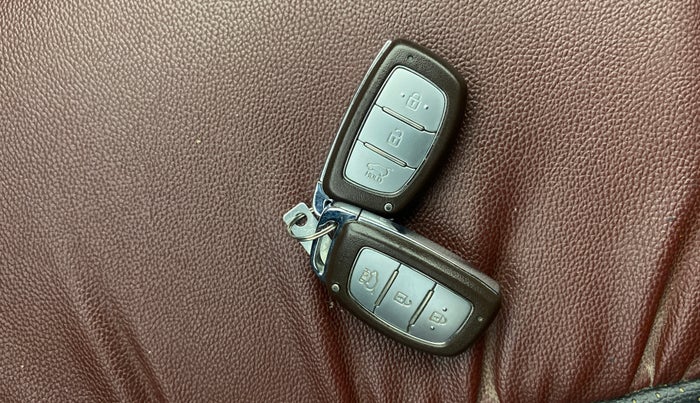 2019 Hyundai Creta SX AT 1.6 PETROL, Petrol, Automatic, 63,786 km, Key Close Up