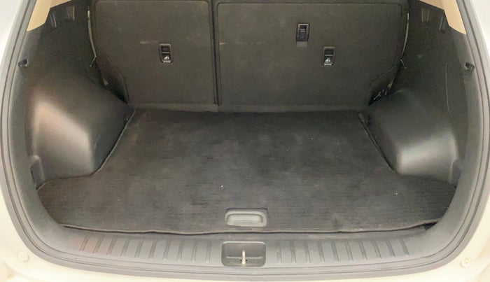 2019 Hyundai Tucson 2WD MT PETROL, Petrol, Manual, 31,661 km, Boot Inside