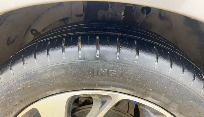 2020 Maruti Baleno ZETA CVT PETROL 1.2, Petrol, Automatic, 96,152 km, Left Front Tyre Tread