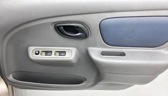 2013 Maruti Alto K10 VXI, Petrol, Manual, 92,370 km, Driver Side Door Panels Control
