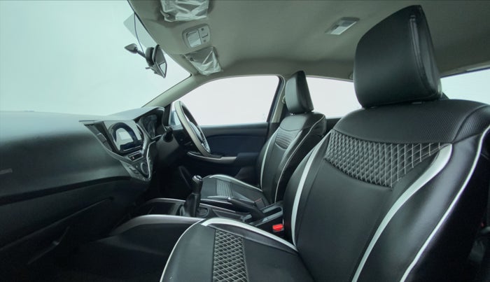 2019 Maruti Baleno DELTA 1.2 K12, Petrol, Manual, 16,768 km, Right Side Front Door Cabin
