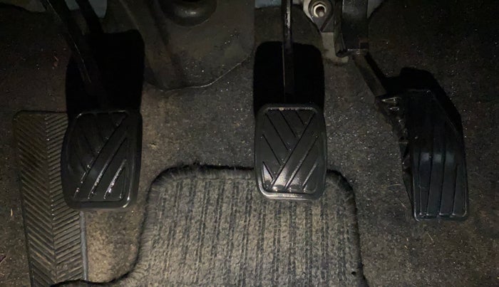 2019 Maruti Baleno DELTA PETROL 1.2, Petrol, Manual, 61,286 km, Pedals