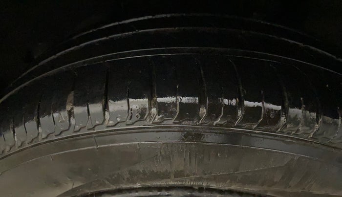 2019 Maruti Baleno DELTA PETROL 1.2, Petrol, Manual, 61,286 km, Left Rear Tyre Tread