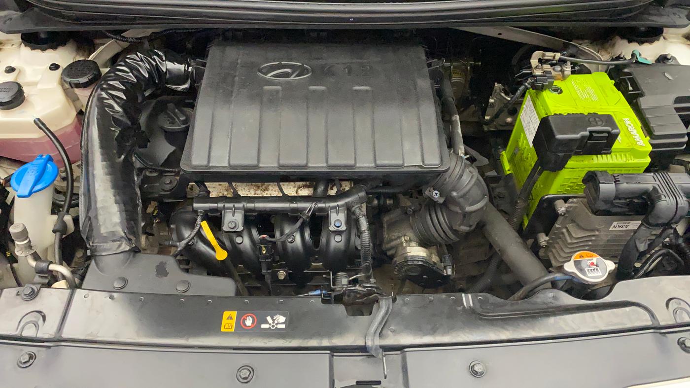 2022 Hyundai AURA SX PLUS 1.2 AMT, Petrol, Automatic, 53,946 km, Engine View