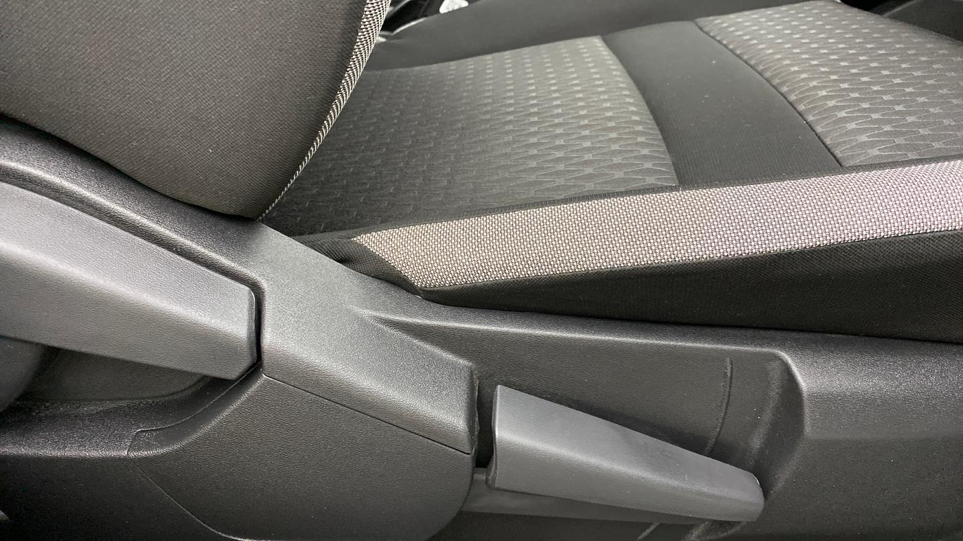 2022 Nissan MAGNITE XV CVT TURBO, Petrol, Automatic, 2,164 km, Driver Side Adjustment Panel