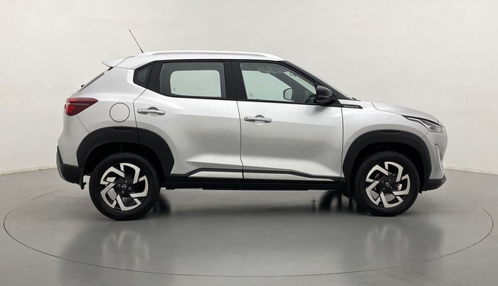 2022 Nissan MAGNITE XV CVT TURBO, Petrol, Automatic, 2,164 km, Right Side View