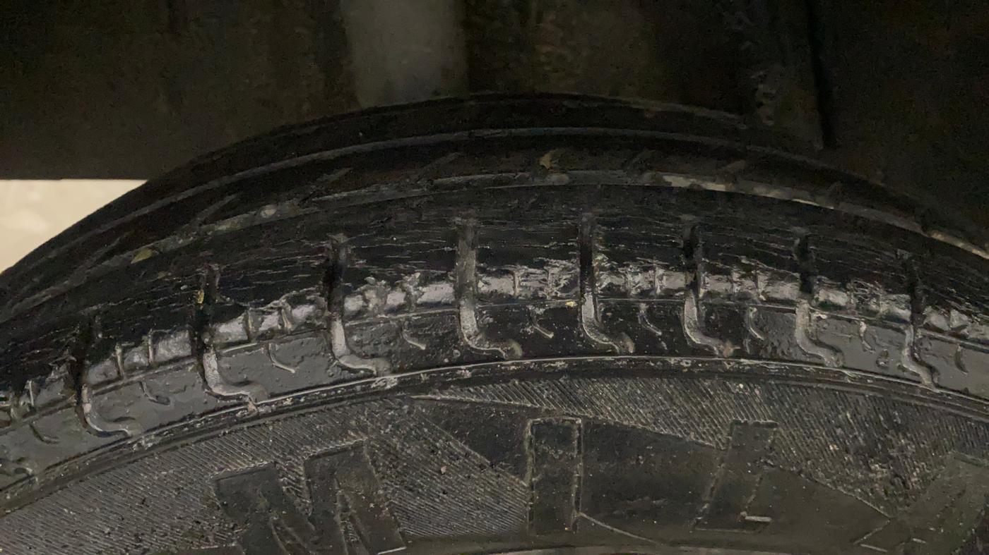 2015 Renault Kwid RXT 0.8, Petrol, Manual, 46,396 km, Right Rear Tyre Tread