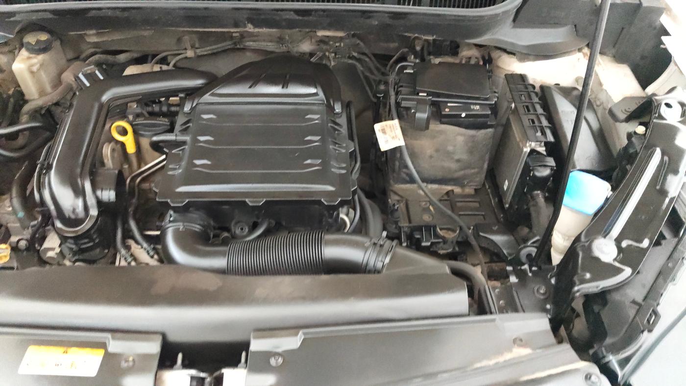 2021 Skoda KUSHAQ AMBITION 1.0L TSI AT, Petrol, Automatic, 62,277 km, Engine View - Left